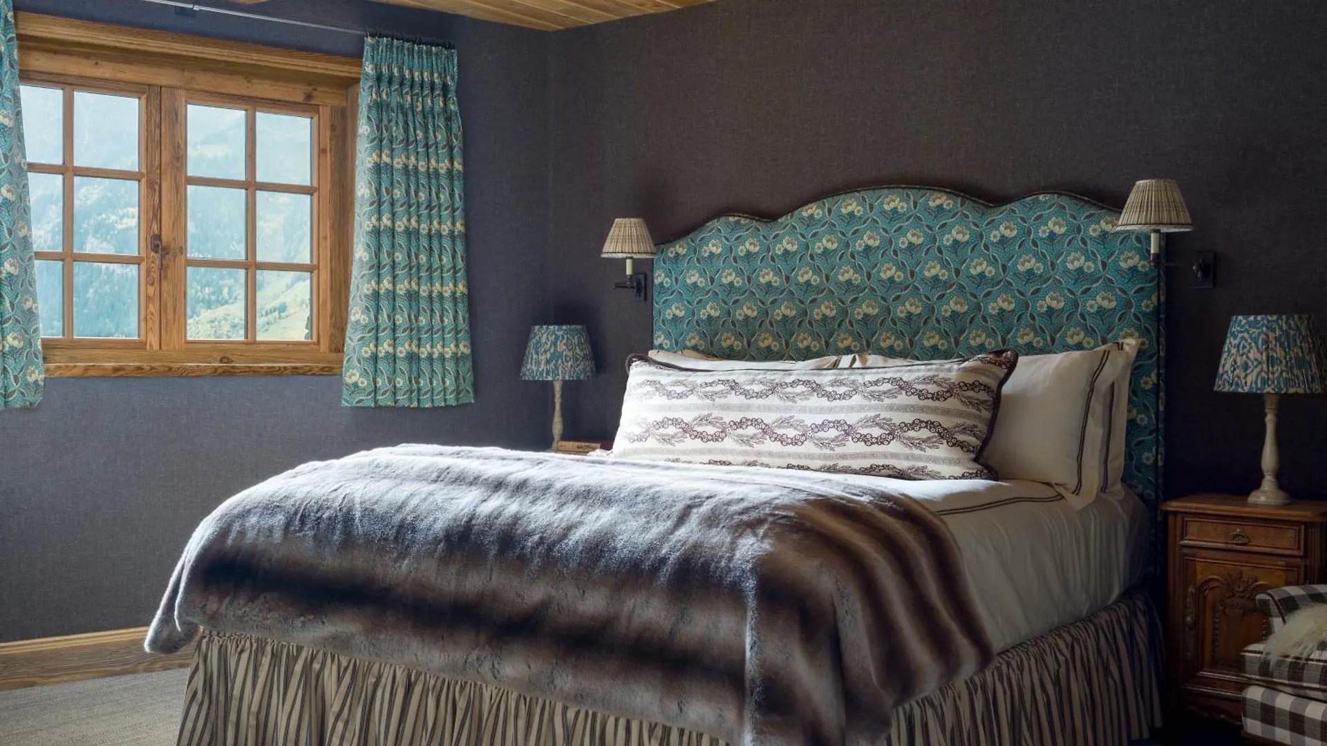 Eleven Chalet Hibou Le Miroir 0*,