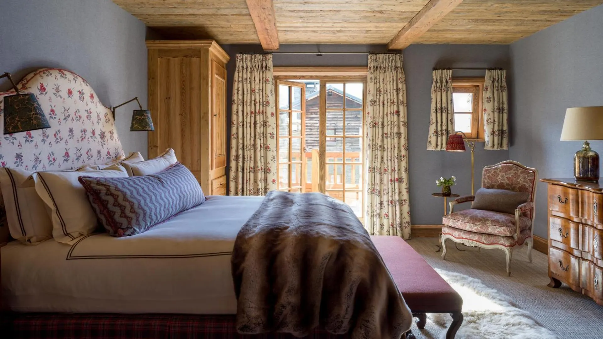 Resort Eleven Chalet Hibou Le Miroir